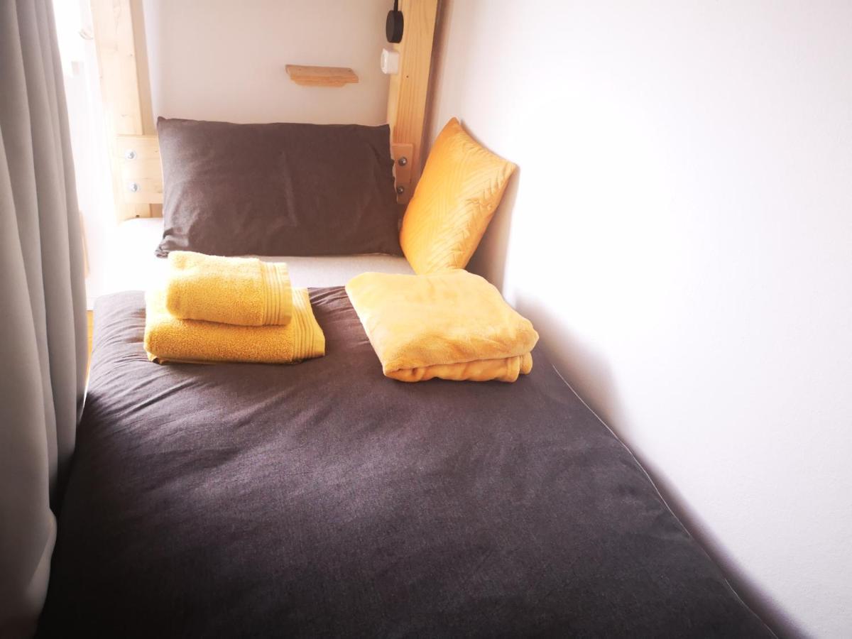 Family Surf Home - Hostel Mafra Exterior photo