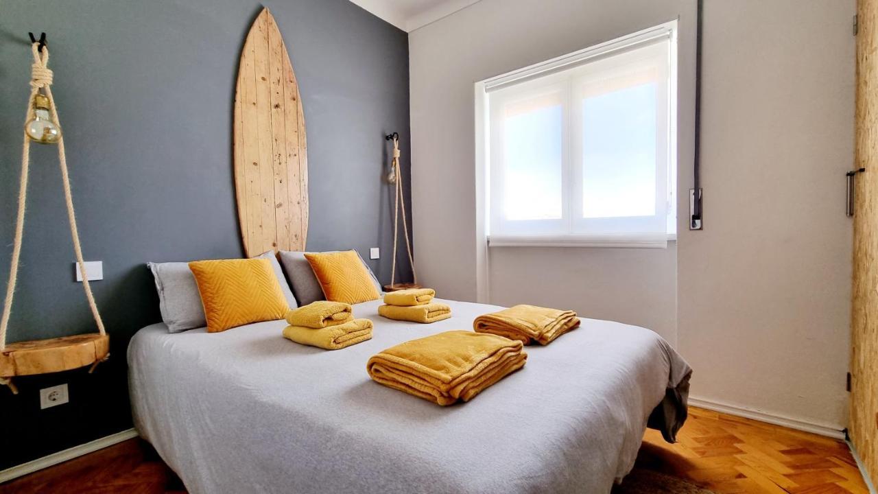 Family Surf Home - Hostel Mafra Exterior photo