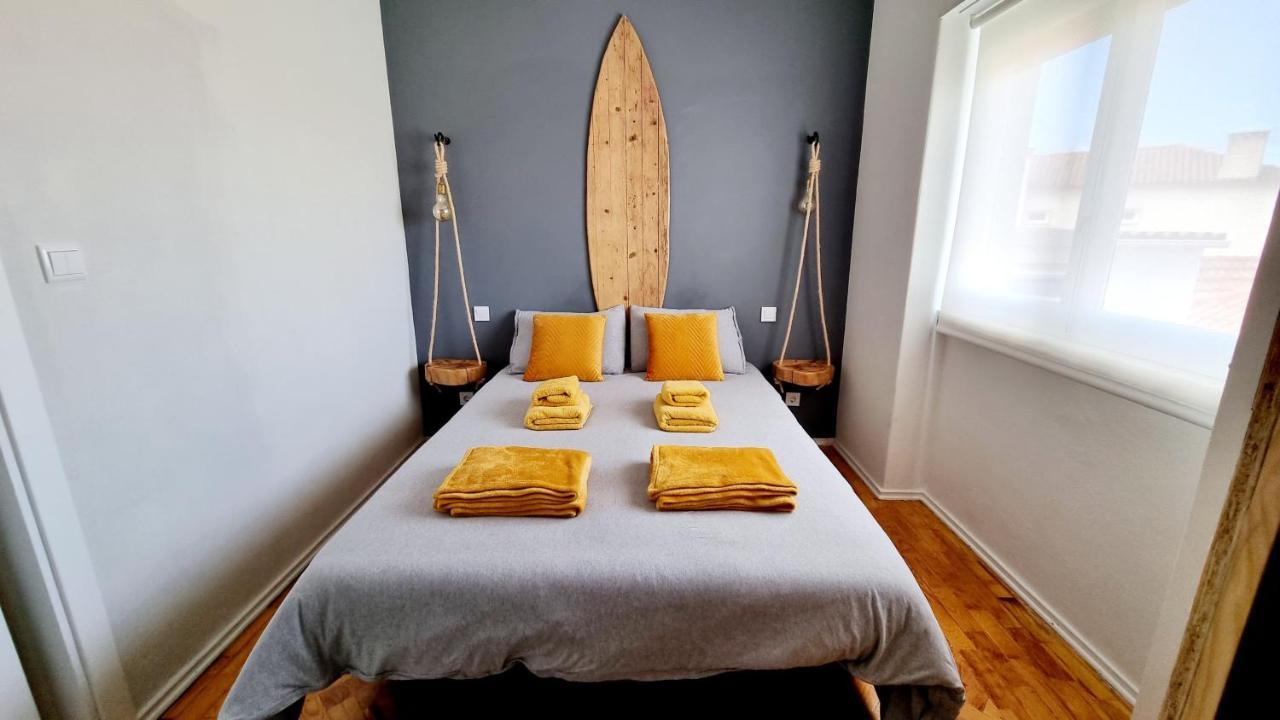 Family Surf Home - Hostel Mafra Exterior photo